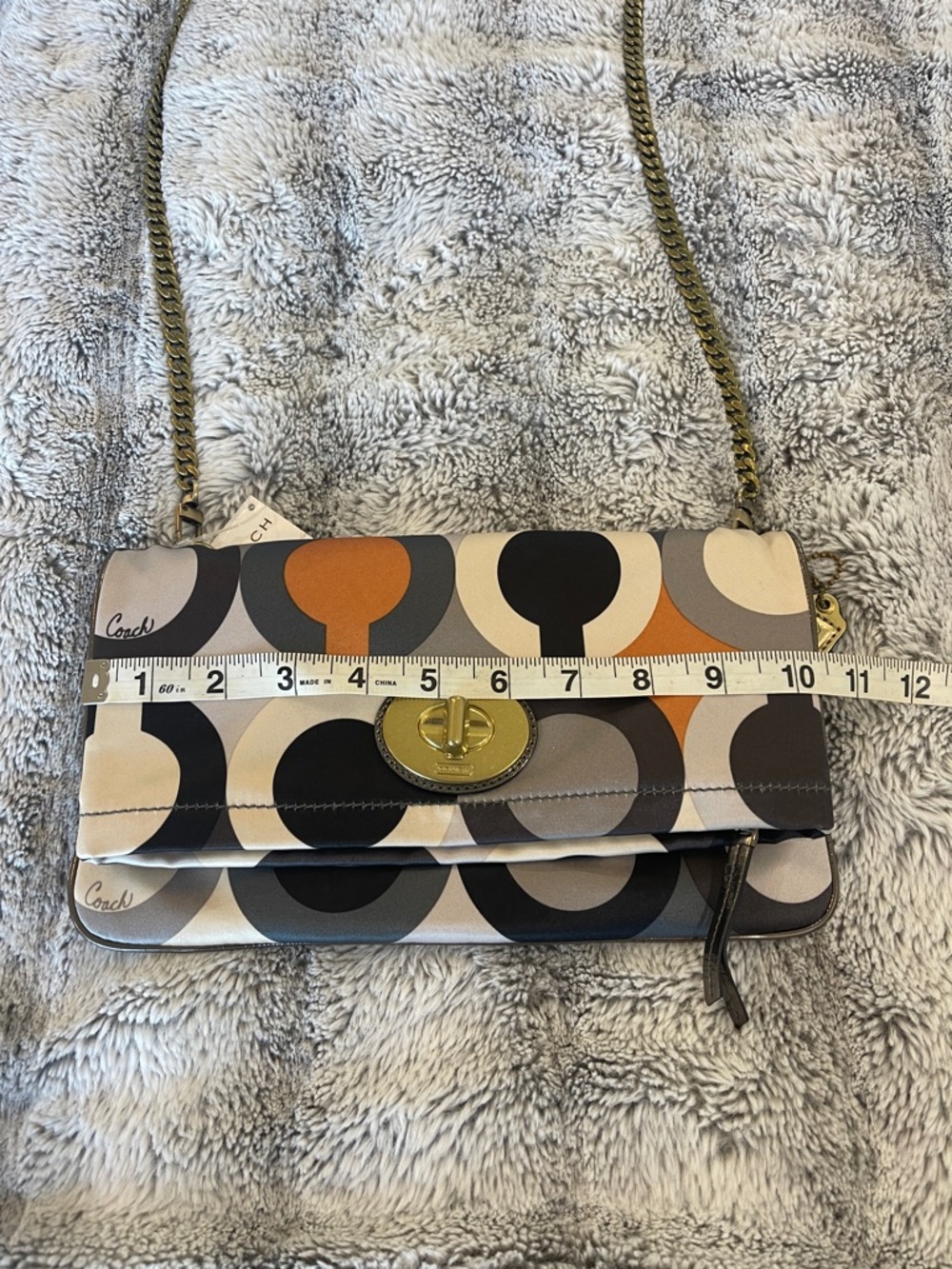 COACH AMANDA FOLDOVER CLUTCH WITH UNBRANDED CHAIN - Picture 12 of 12